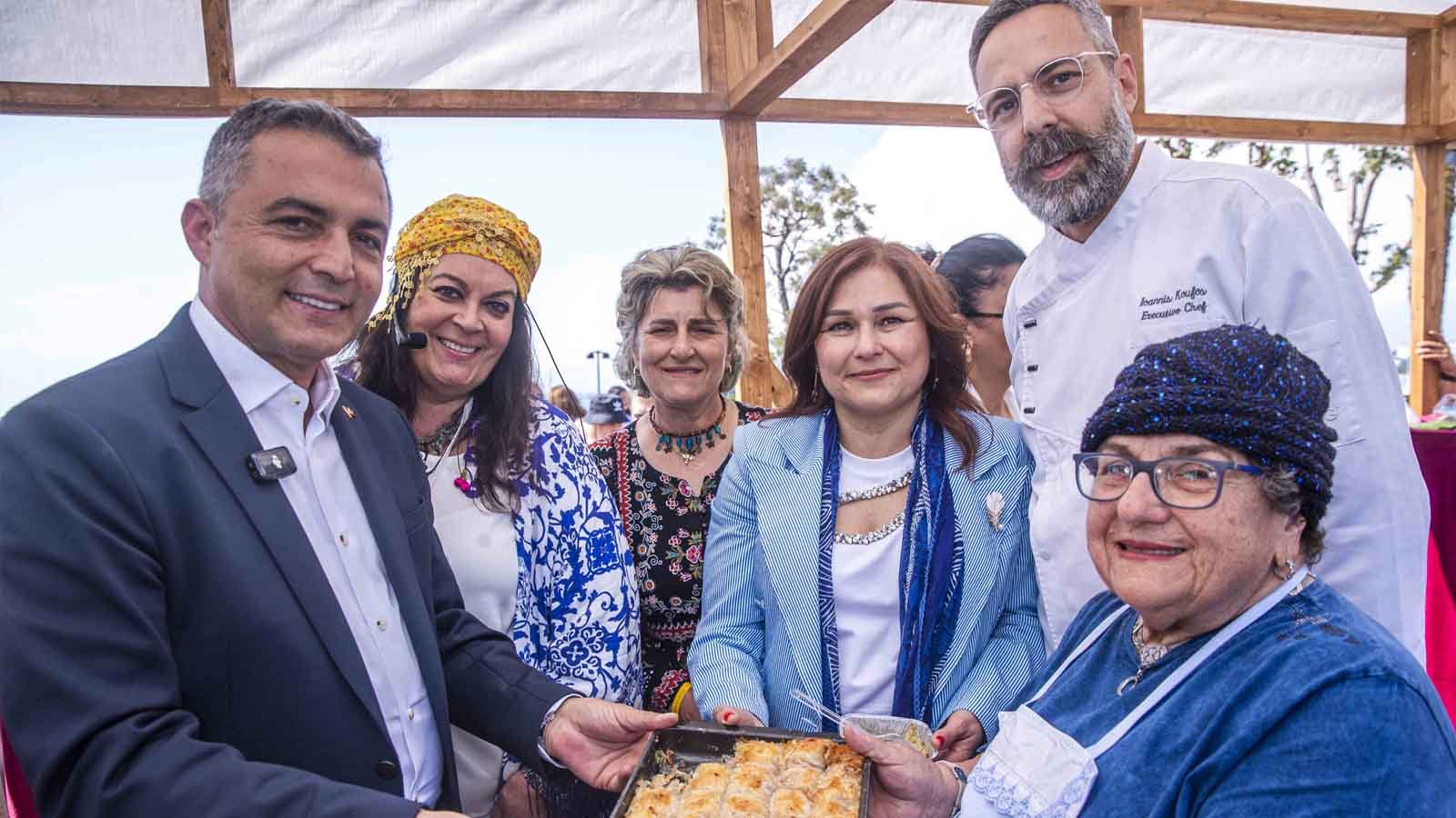 Girit ve manavgat birlikte dans edilen, birlikte paylaşılan kültürel bir zenginlik