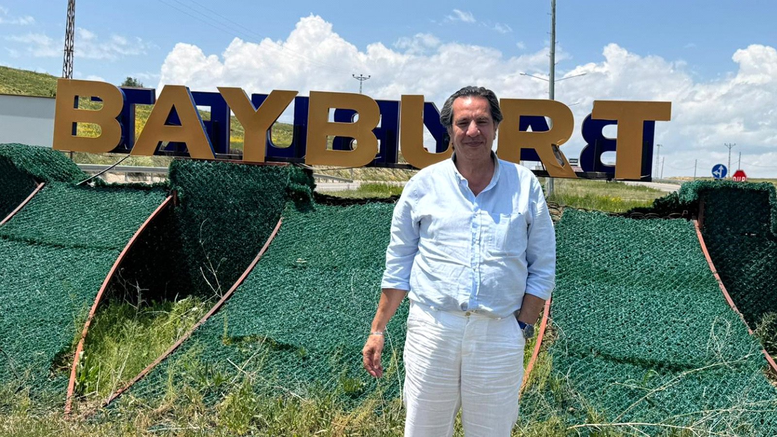 Mausoleo del Mártir Osman: Una Parada Histórica y Espiritual en Bayburt